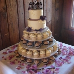 Cake & Cupcakes for a wedding by Main Street Bakery & Catering Luray, VA