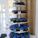 Cupcakes for a wedding by Main Street Bakery & Catering Luray, VA